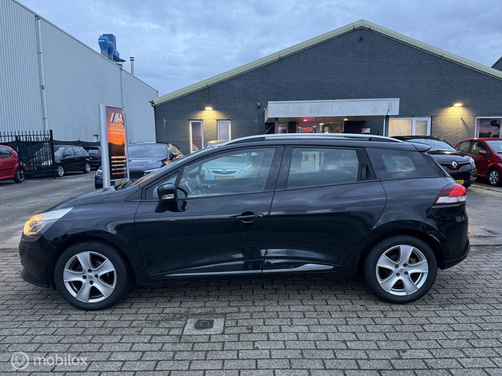 Renault Clio Estate 1.5 dCi Dynamique 2014 Clima/Navi/Lmv/PD, Auto's, Voorwielaandrijving, Euro 5, Gebruikt, Zwart