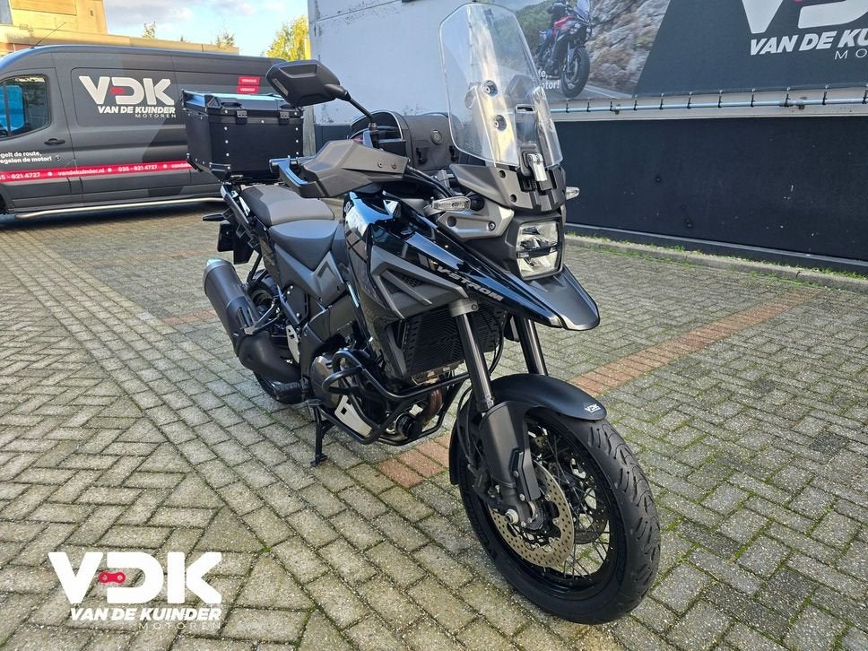 SUZUKI V-STROM 1050/A, Motoren, Motorrijbewijs A, Bedrijf, Onbekend, Meer dan 35 kW