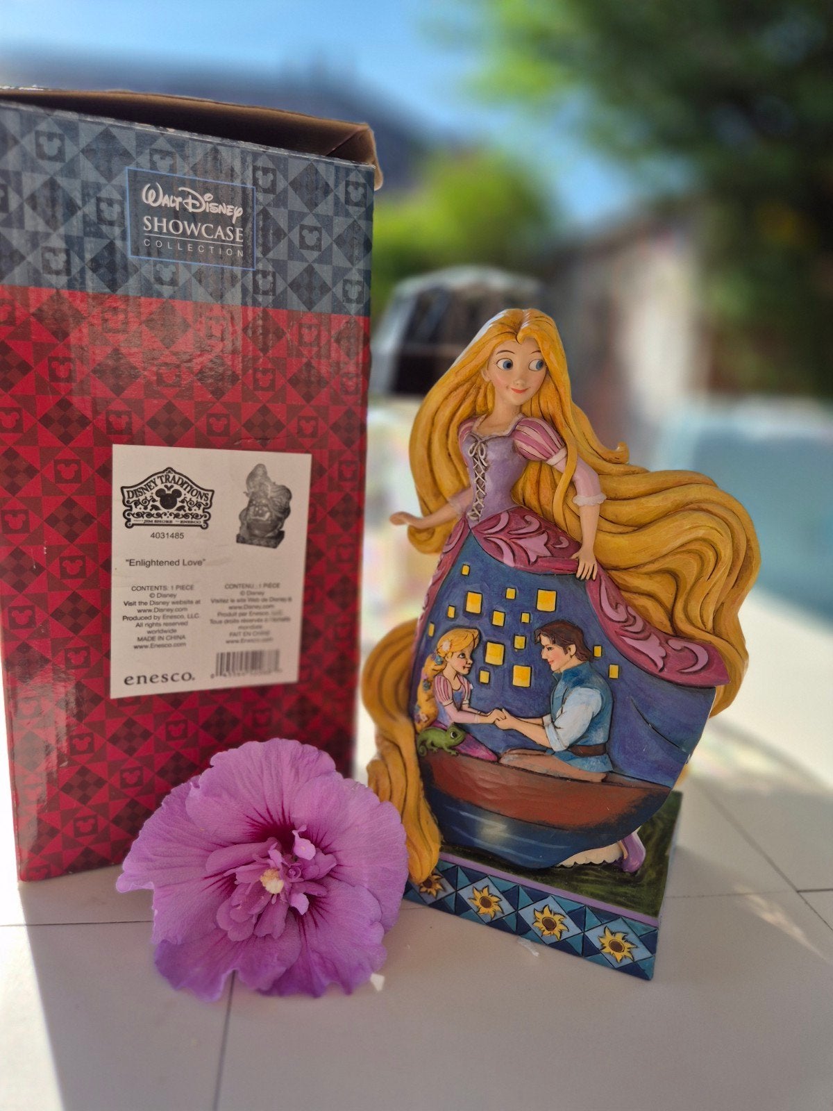 Jim Shore Disney Rapunzel Beeldje - Betoverende Collectie, Verzamelen, Disney, Ophalen of Verzenden, Zo goed als nieuw, Beeldje of Figuurtje