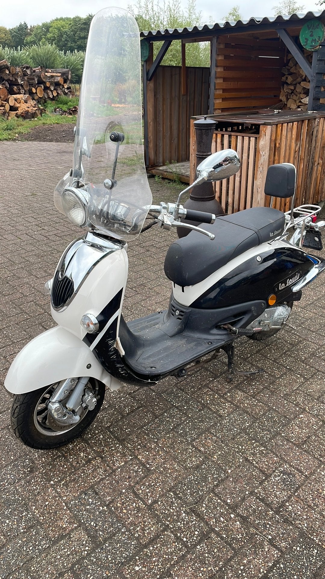 La souris Futuro retro, Ophalen of Verzenden, Zo goed als nieuw, Benzine, Overige merken