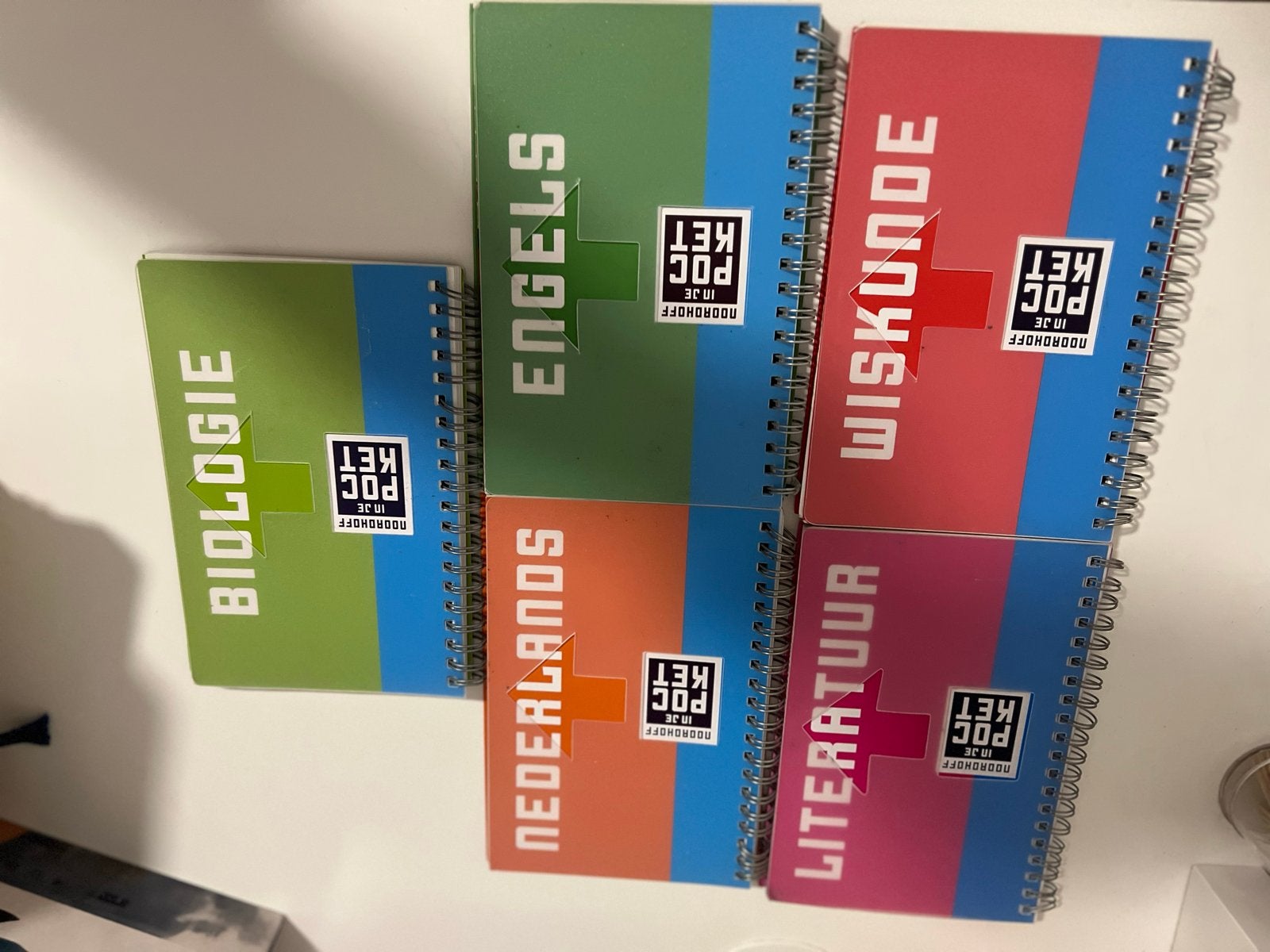Noordhoff in je pocket, Ophalen of Verzenden, Zo goed als nieuw, Overige niveaus, Natuurkunde