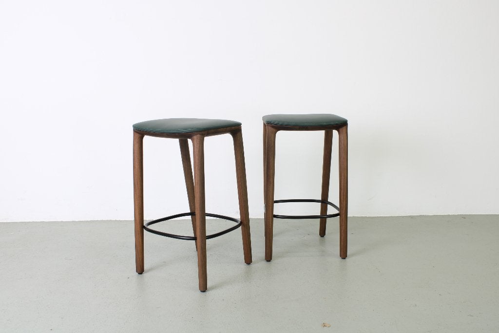2x Artisan Neva bar 65, Europees walnoot, Zenith leer 9018, Ophalen, 60 tot 90 cm, Nieuw, Leer