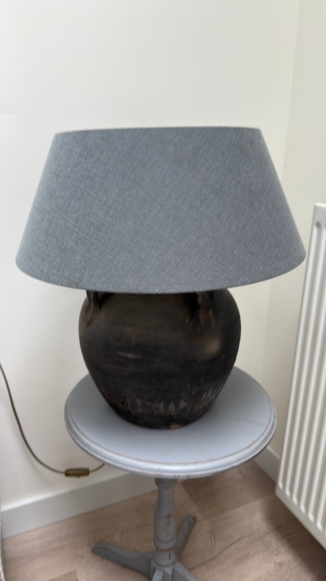 Landelijke sobere Kruiklamp incl. kap, Huis en Inrichting, Lampen | Lampenkappen, Ophalen of Verzenden, Zo goed als nieuw, Rond