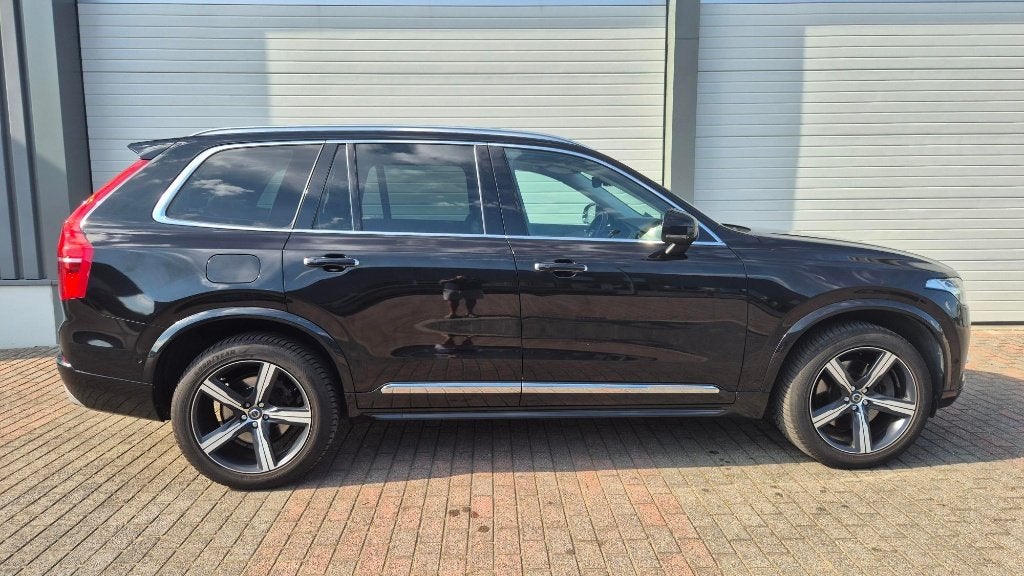 Volvo XC90 2.0 T8 Twin Engine AWD Inscription Zwart, Dealer onderhouden, 1969 cc, 7 stoelen, Zwart