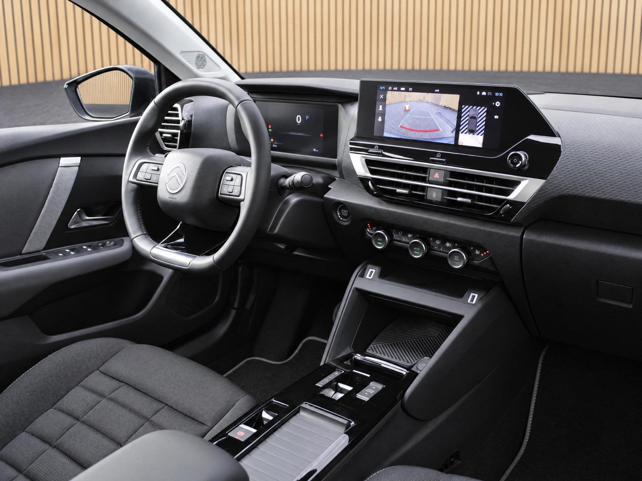 Citroen C4 1.2 Hybrid 145pk Collection VOORRAAD KORTING, Auto's, Euro 6, 1199 cc, Leder en Stof, Bedrijf
