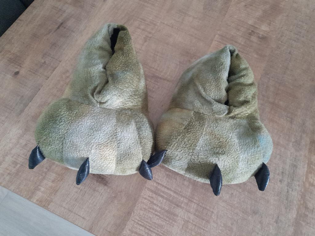 Pantoffels maat 35/36, Jongen of Meisje, Overige typen, Ophalen of Verzenden, Zo goed als nieuw