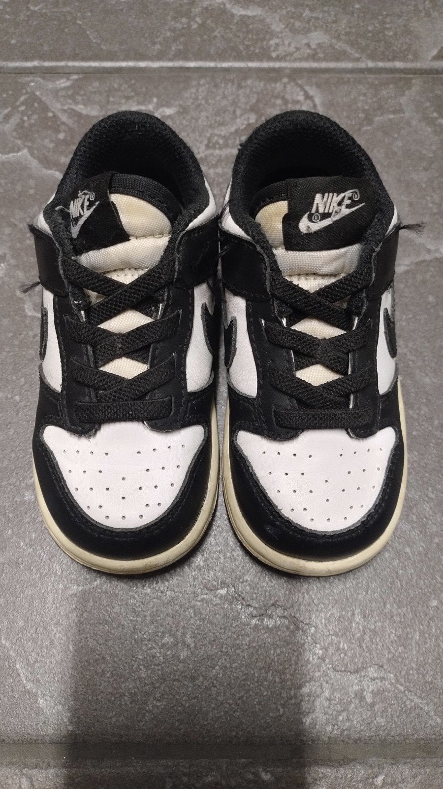 Nike Dunk Low Panda baby sneakers maat 23.5, Jongen of Meisje, Schoenen, Ophalen of Verzenden, Zo goed als nieuw