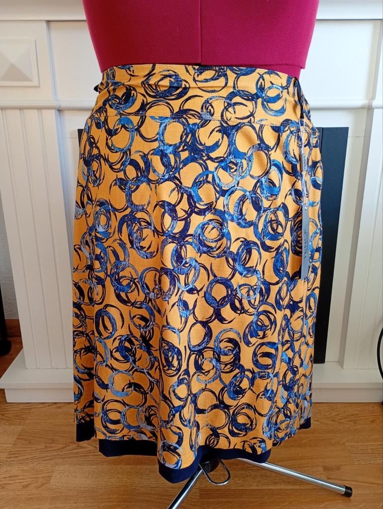 Nieuwe prachtige rok TENCE maat 46, Kleding | Dames, Blauw, Nieuw, Ophalen of Verzenden, Knielengte
