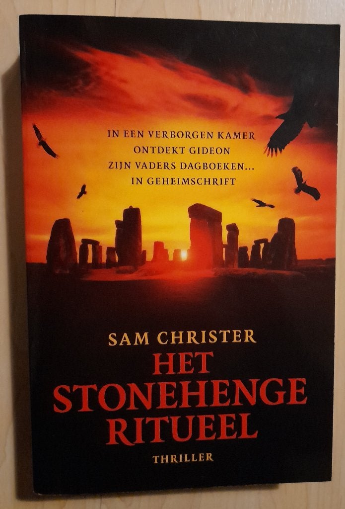 HET STONEHENGE RITUEEL Sam Christer thriller, Boeken, Ophalen of Verzenden, Gelezen