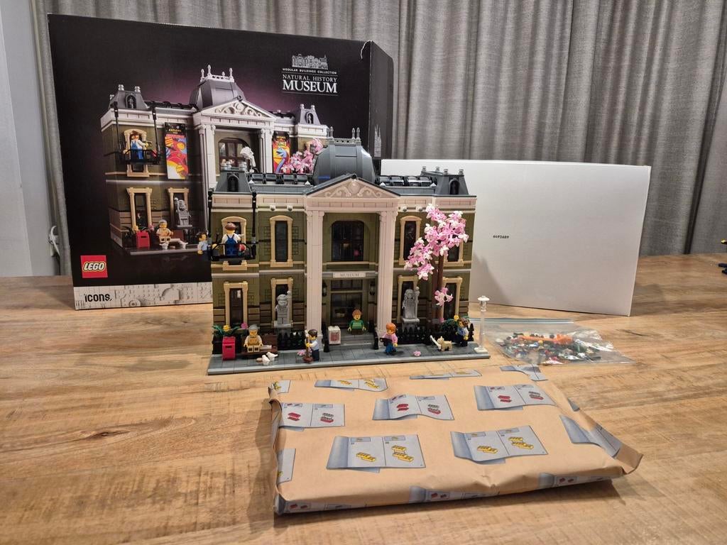 Lego 10326 Natuur Historisch Museum, Ophalen, Lego, Zo goed als nieuw, Compleet