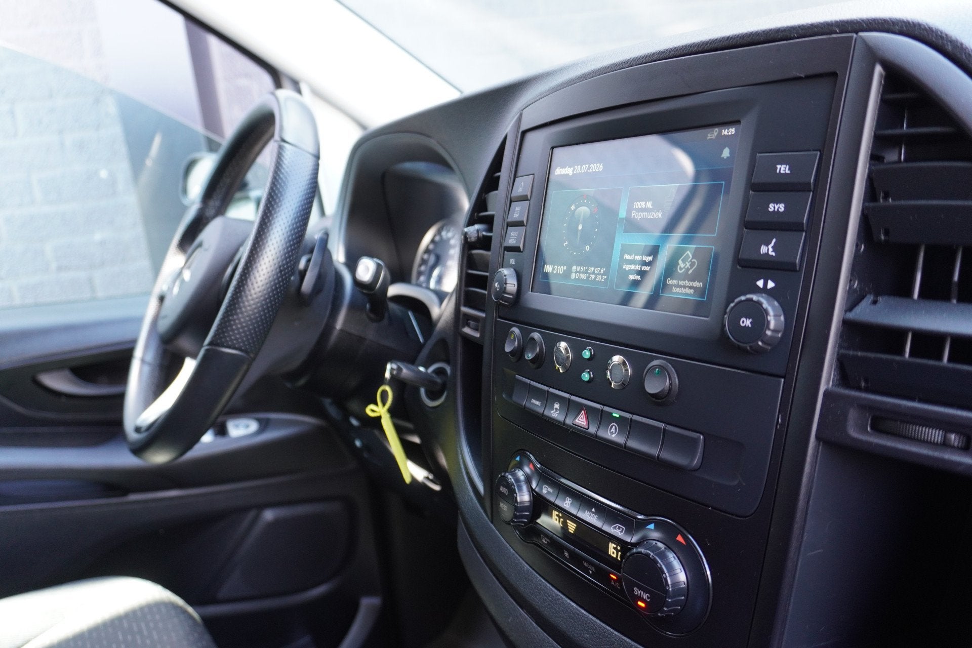 Mercedes-Benz Vito 116 CDI Lang Automaat EURO 6 - A/C Climat, Automaat, Gebruikt, 4 cilinders, Wit