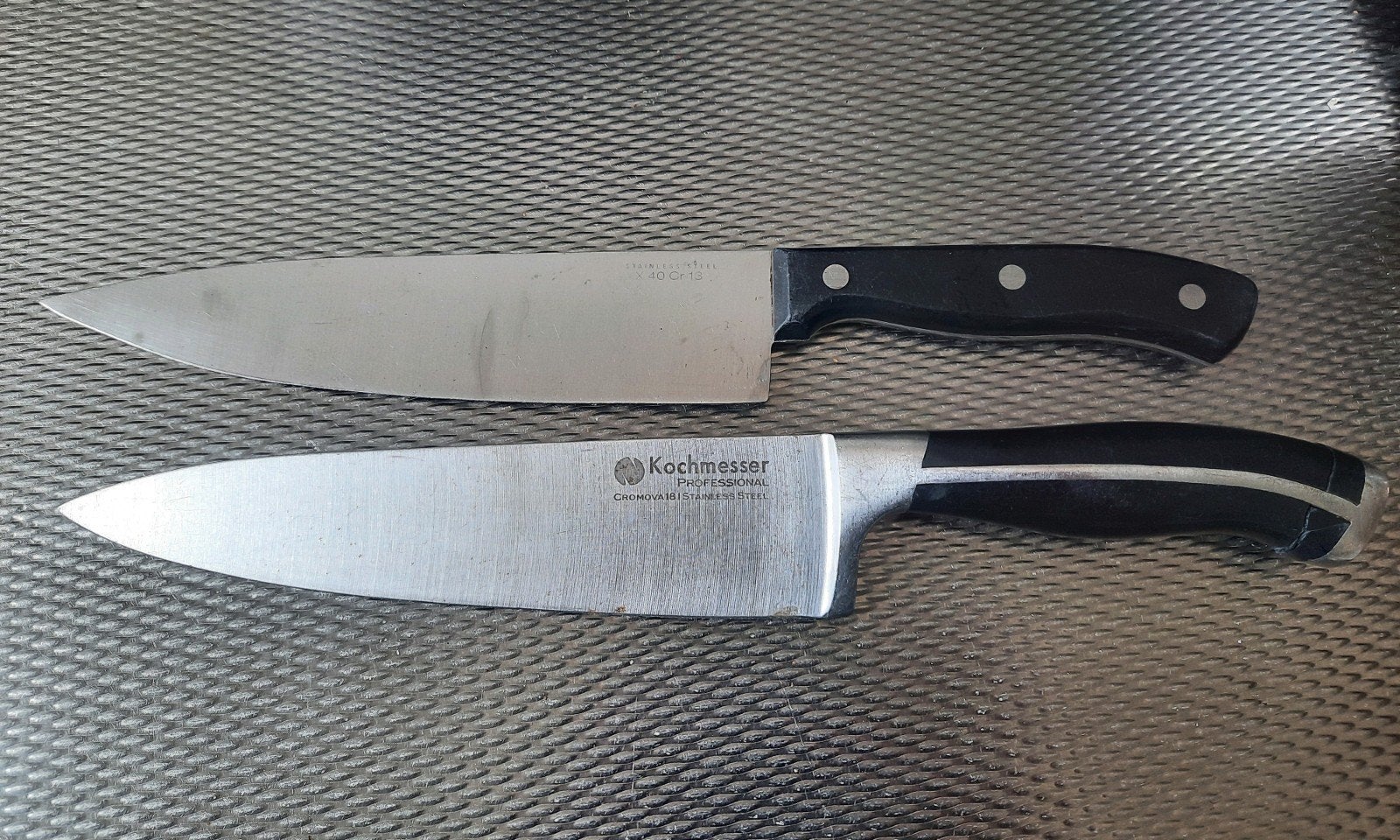 2 keuken messen, Ophalen, Gebruikt, Rvs of Chroom, Los bestek