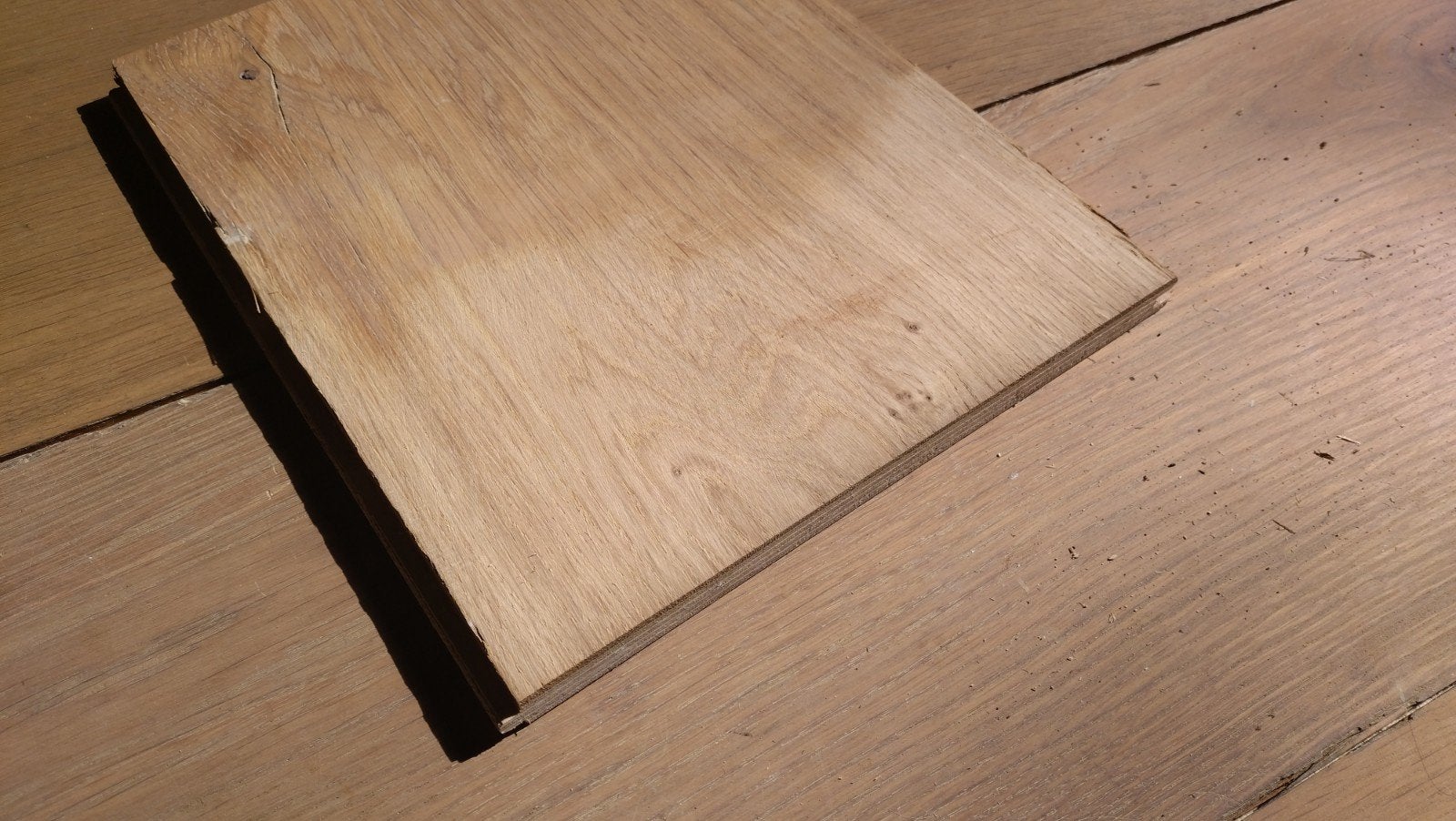 Foto 9 van 24 cm brede eiken vloer, ong 30 m2