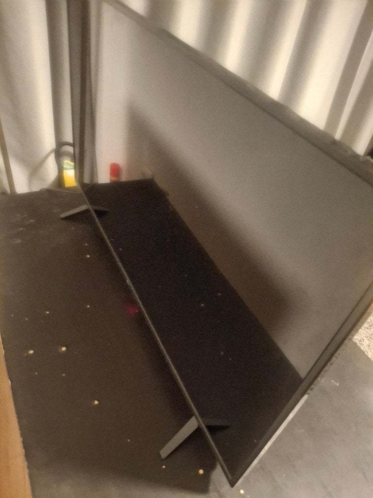 LG TV zwart