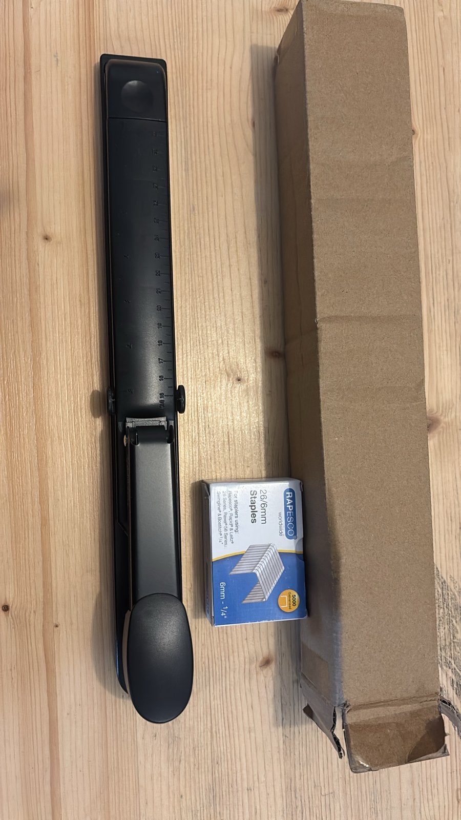 Nieuwe Rapesco nietmachine met nietjes, Ophalen of Verzenden
