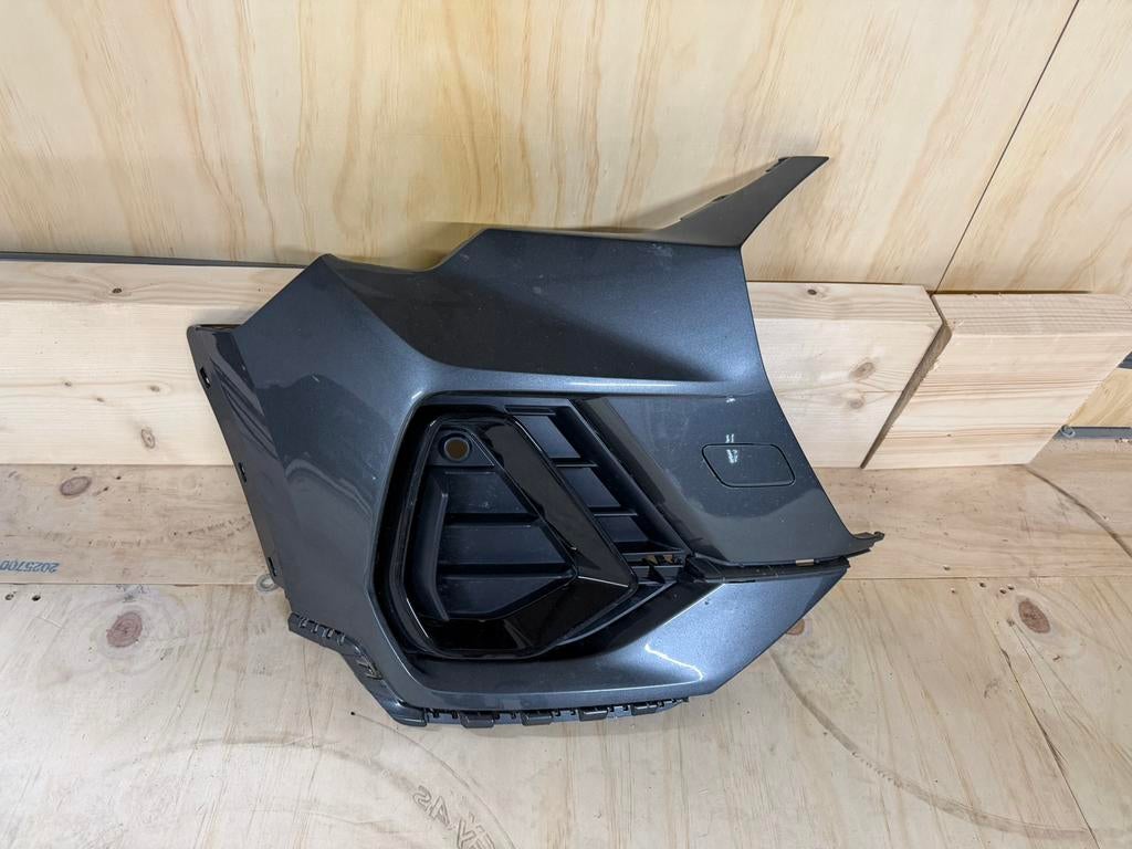Audi Q3 83A s-line bumper hoek rechts schadevrij, Auto-onderdelen, Carrosserie en Plaatwerk, Ophalen of Verzenden, Links, Audi