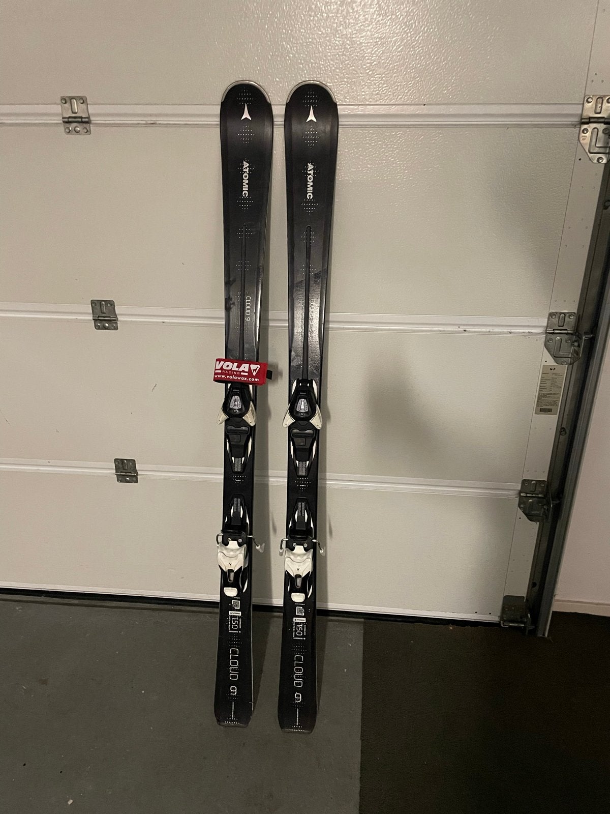 Atomic Cloud 9 ski's 150cm - Gewaxt en geslepen, 140 tot 160 cm, Gebruikt, Ophalen of Verzenden, Atomic
