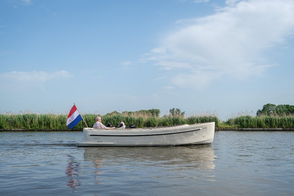 Antaris Fifty5 elektro 2026 van € 68.155 voor € 57.500, Tender, Binnenboordmotor, Nieuw, 60 cm