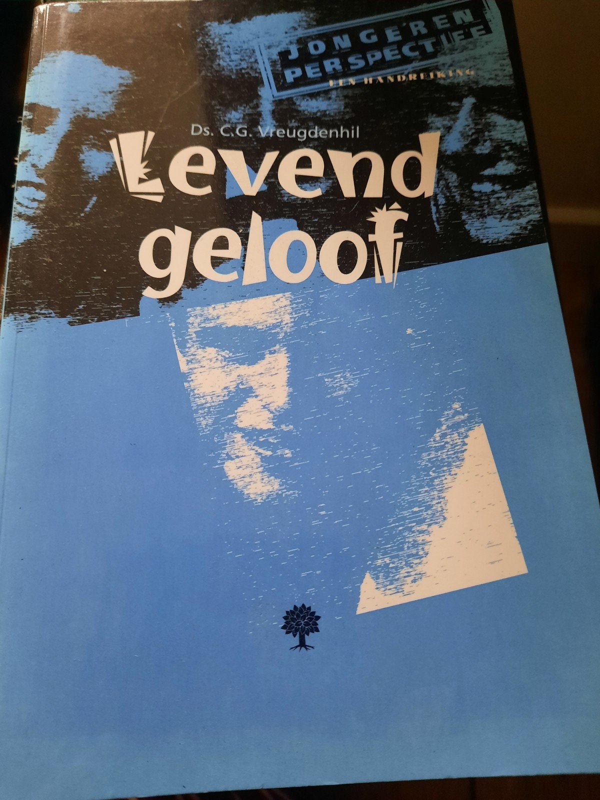 Levend Geloof - Ds. C.G. Vreugdenhil (Jongerenperspectief), Ophalen of Verzenden, Zo goed als nieuw, Ds. C.G. Vreugdenhil, Christendom | Protestants