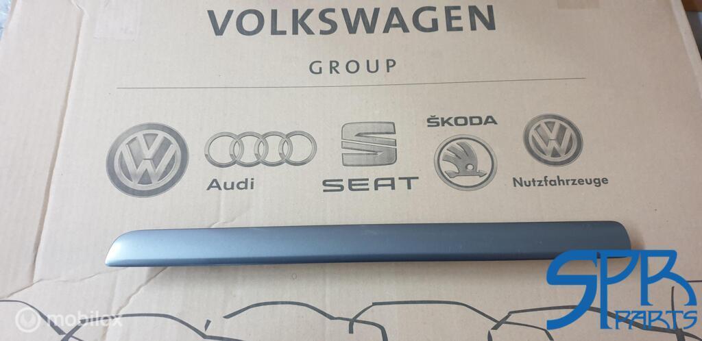 GOLF 7 SIERLIJST STRIP TRIM DASHBOARD Donkergrijs 5G1858418B, Auto-onderdelen, Interieur en Bekleding, Gebruikt, Volkswagen, Ophalen of Verzenden