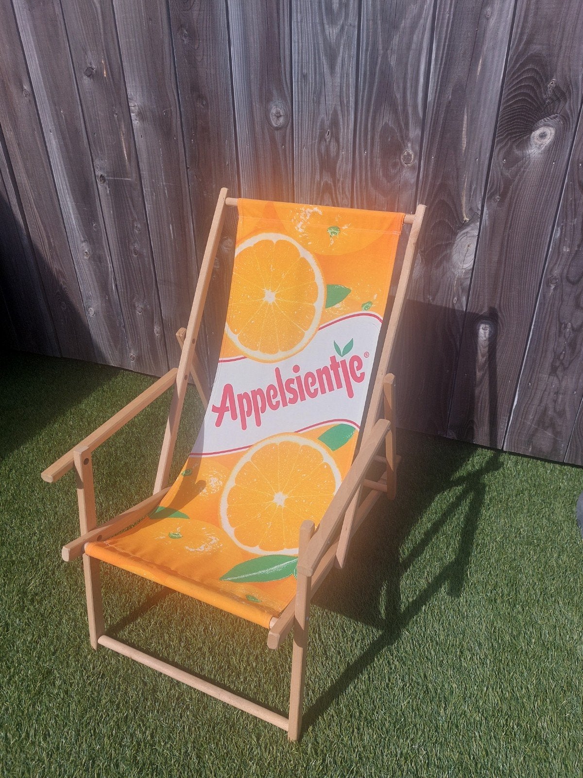 Appelsientje strandstoel - Houten inklapbare ligstoel, Ophalen of Verzenden, Gebruikt, Hout, Inklapbaar
