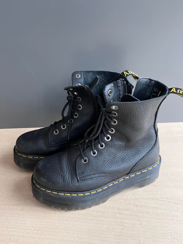 Dr. Martens Jadon Platform Boots Zwart Leer 41, Ophalen of Verzenden, Gedragen, Zwart, Lage of Enkellaarzen