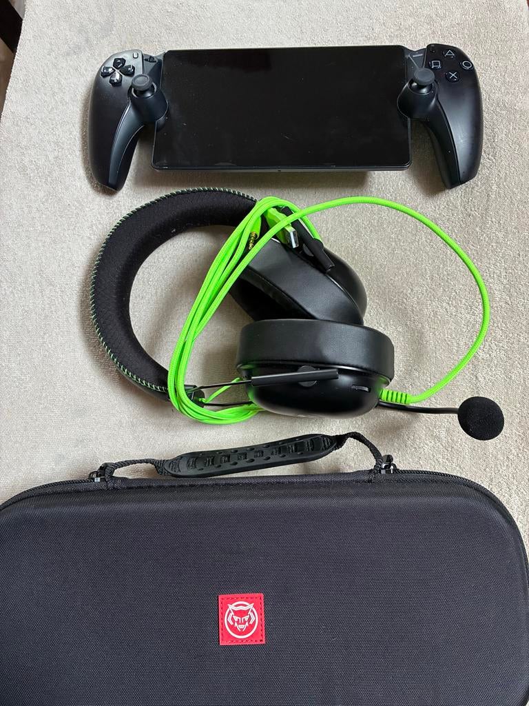 Gaming set: Razer Kishi V2, Razer Kraken X Lite, hoes, Spelcomputers en Games, Ophalen of Verzenden, Zo goed als nieuw