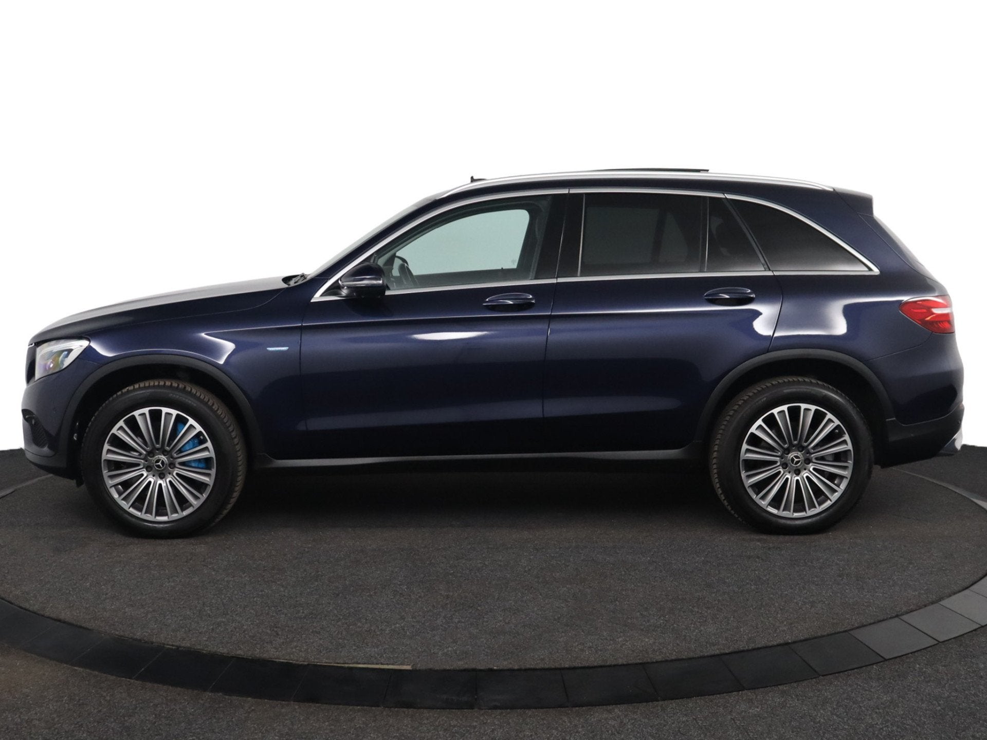 Mercedes-Benz GLC 350e 4MATIC Premium All Season Banden| Led, Auto's, Automaat, Gebruikt, Euro 6, 4 cilinders