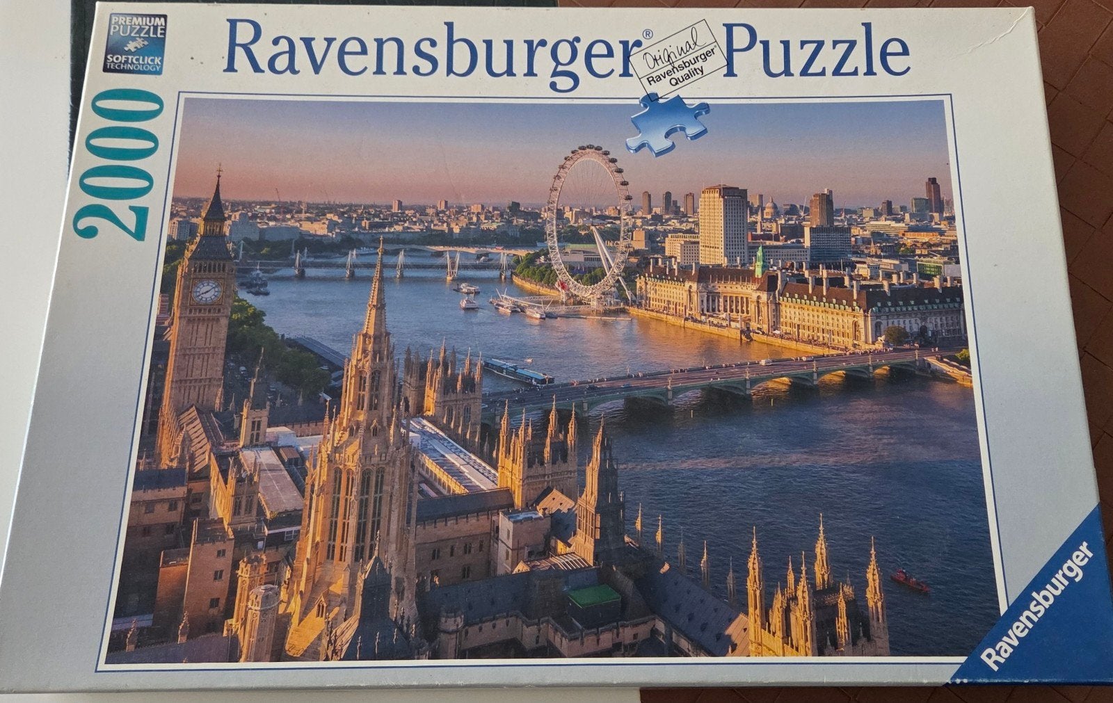 2 puzzels Clementoni Ravensburger, Ophalen, Meer dan 1500 stukjes, Gebruikt, Legpuzzel