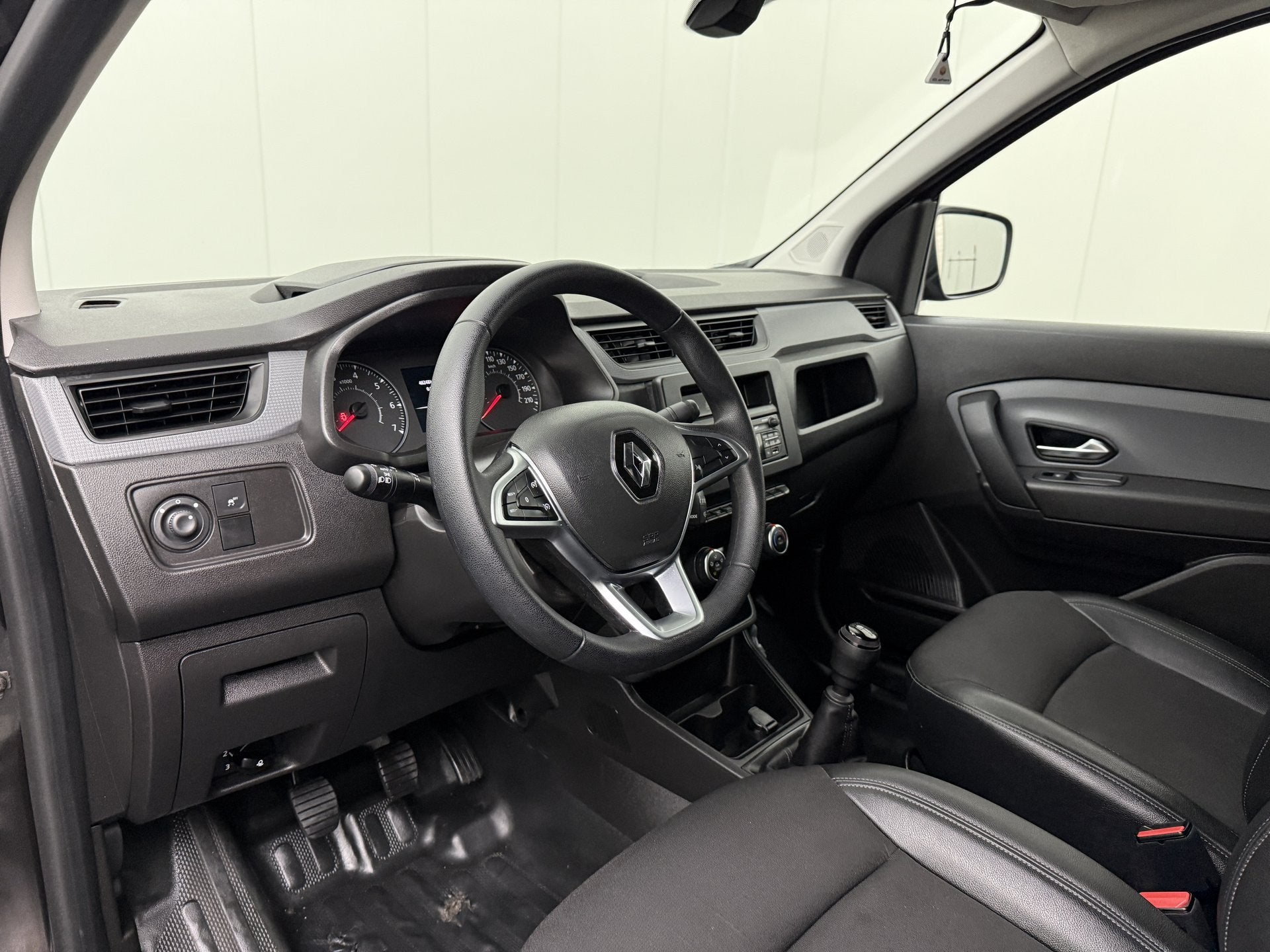 Renault Express 1.5DCi 95PK Comfort | Airco | Cruise | Betim, Voorwielaandrijving, Dealer onderhouden, Gebruikt, Renault