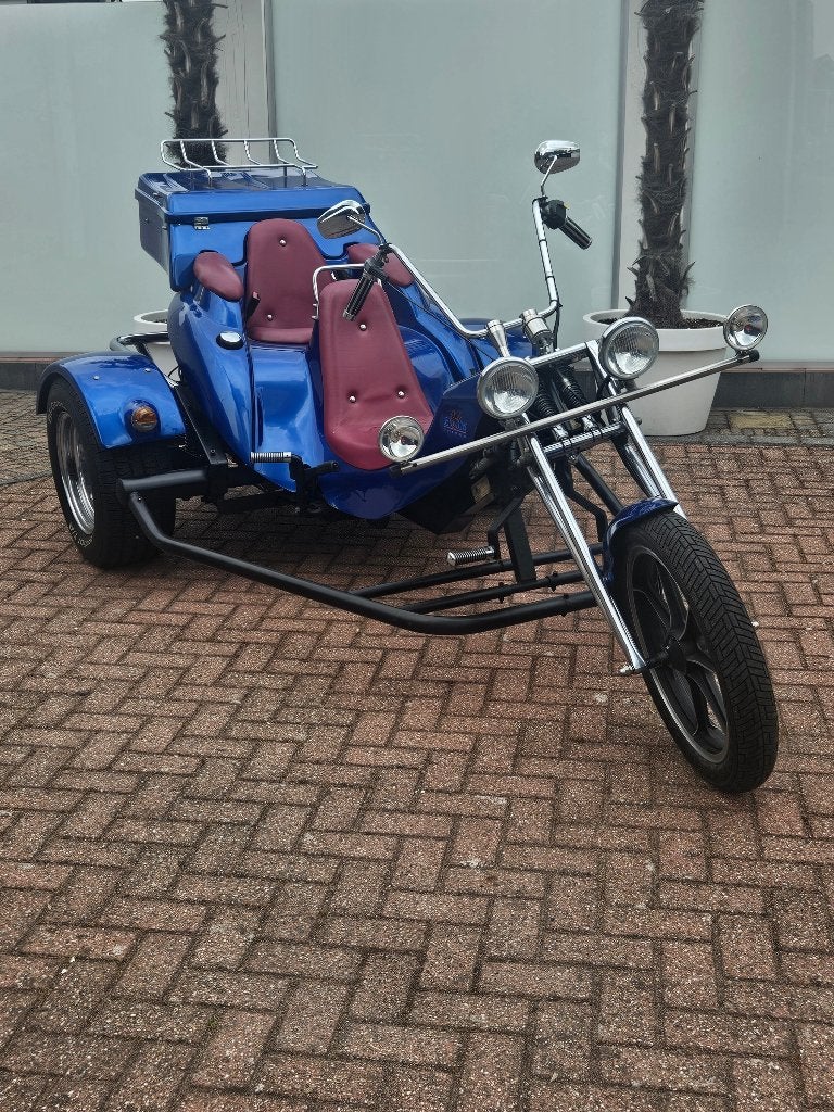 BOOM TRIKE HIGHWAY, 4 cilinders, 1300 cc