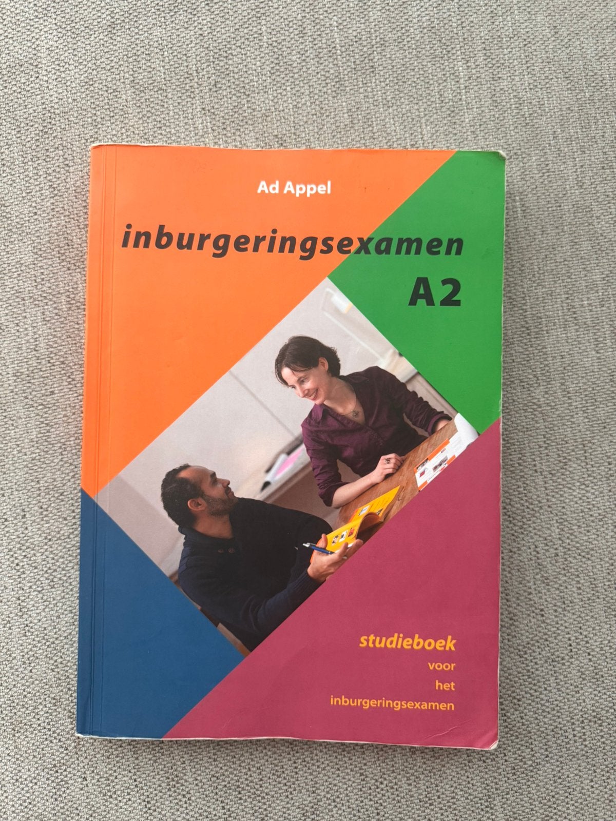 Inburgering boek  A2 Ad Appel, Gelezen, Ophalen of Verzenden, Overige uitgevers, Nederlands