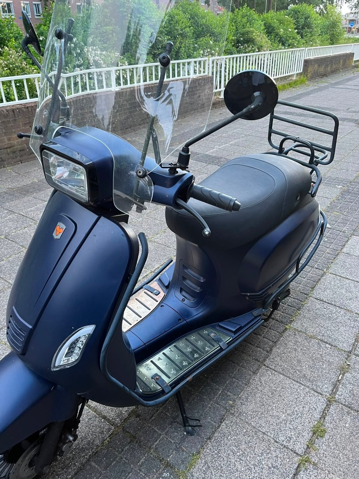 La Souris scooter - Donkerblauw/paars, inclusief windscherm, Ophalen, Gebruikt, Overige typen, Overige merken