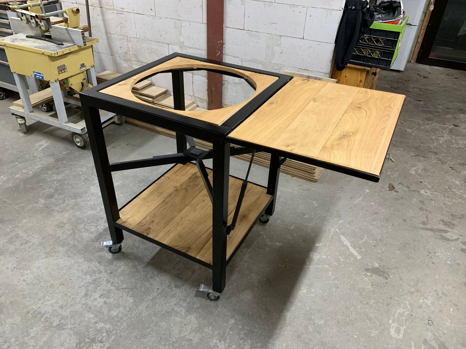 Robuuste handgemaakte Green egg / kamado tafel, Ophalen, Zo goed als nieuw, Houtskool
