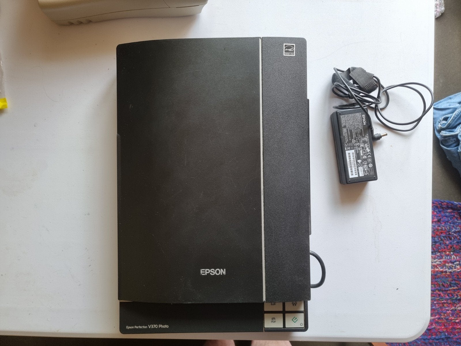 Epson perfection v370 photo, Verzenden, Zo goed als nieuw, Fotoscanner