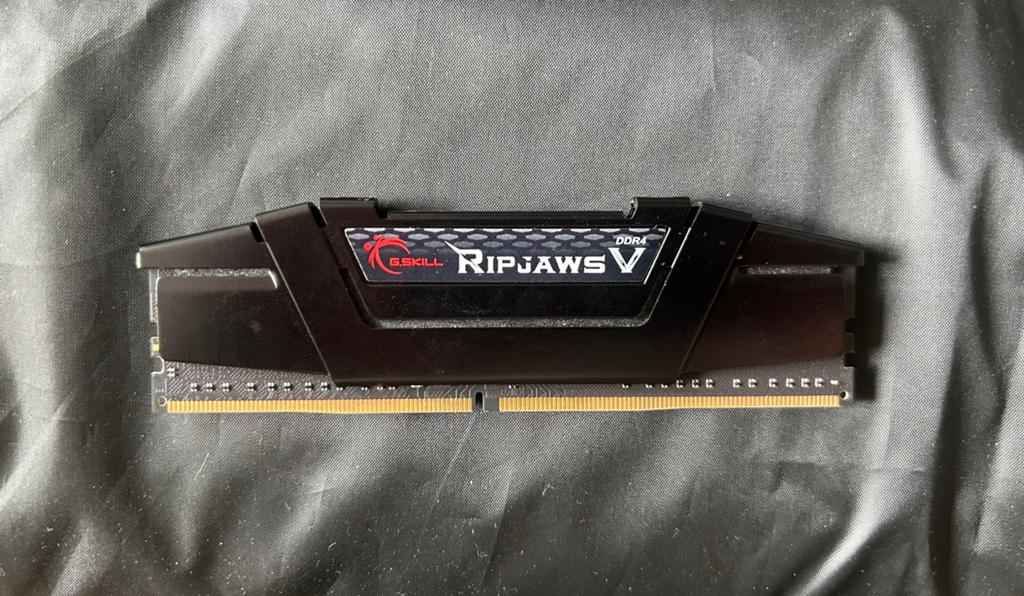 2x Ramsticks 8GB te koop, Computers en Software, RAM geheugen, DDR4, 8 GB, Ophalen of Verzenden, Zo goed als nieuw