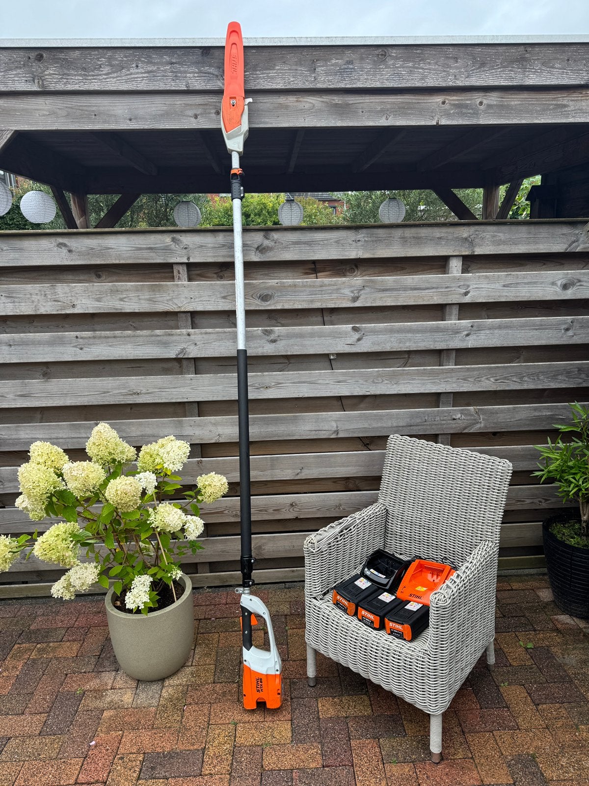 Stihl Accu Hoogsnoeier / Stok Telescoop Kettingzaag HTA 85 ., Ophalen of Verzenden, Zo goed als nieuw
