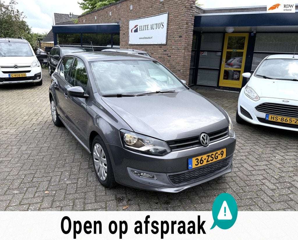 Volkswagen Polo /inruilkoopje/nette auto/rijdt goed/airco/ap, Auto's, Voorwielaandrijving, 86 pk, 4 cilinders, Bedrijf