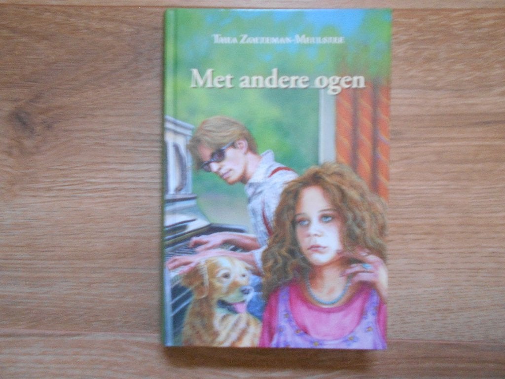 Thea Zoeteman- Meulstee Met ander ogen, Boeken, Ophalen of Verzenden, Zo goed als nieuw