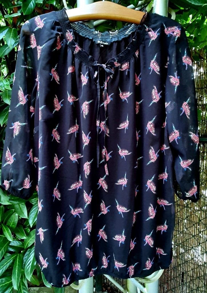 Dames blouse maat 48 dunne stof, Overige kleuren, Blouse of Tuniek, Ophalen of Verzenden, Zo goed als nieuw