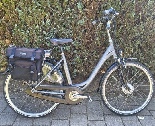 Vogue Premium e-bike met nieuwe accu + garantie, Zo goed als nieuw, 51 tot 55 cm, 50 km per accu of meer, Ophalen
