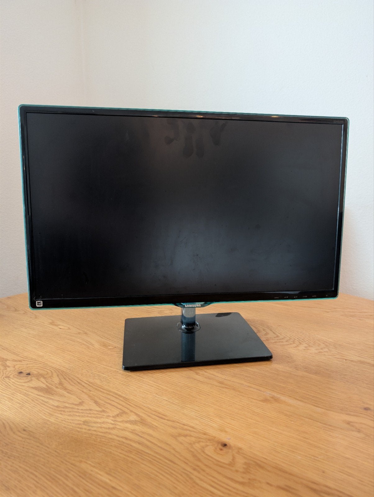 Samsung Monitor S24D390HL - Full HD LED Scherm, Computers en Software, Ophalen, Full HD, 60 Hz of minder, LED