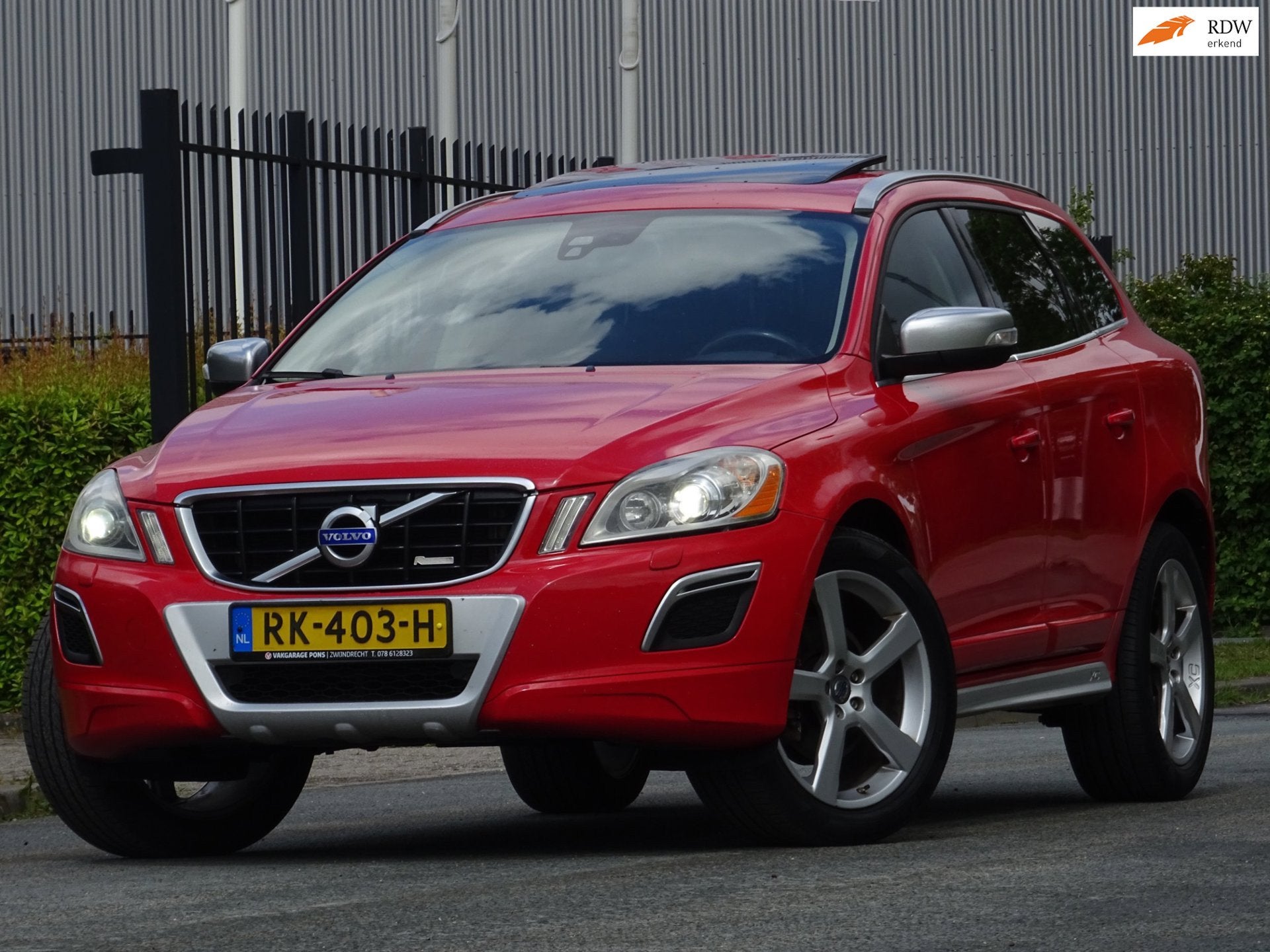 Volvo XC60 3.2 AWD R-Design PANORAMA/LEER/NAVI/MEMORY/XENON, Automaat, Gebruikt, Bedrijf, XC60