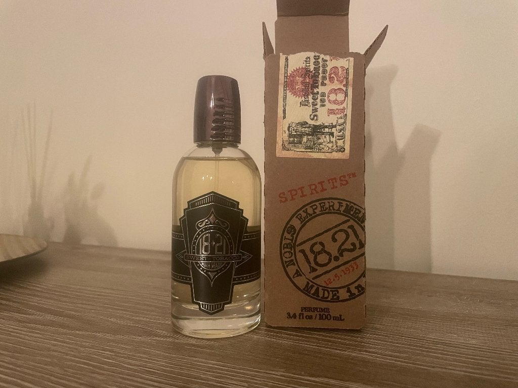 18.21 Man made sweet tobacco spirits Niche parfum Decant, Ophalen of Verzenden, Nieuw
