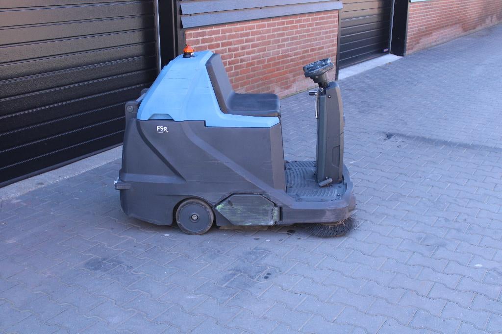 Fimap zit veegmachine elektrische bouwjaar 2015