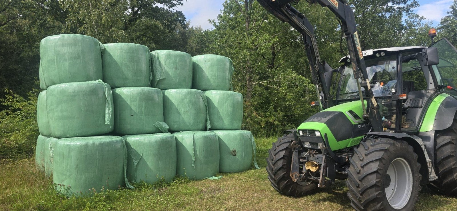 grote ronde balen natuur hooi, Dieren en Toebehoren, Ophalen of Verzenden, Vee
