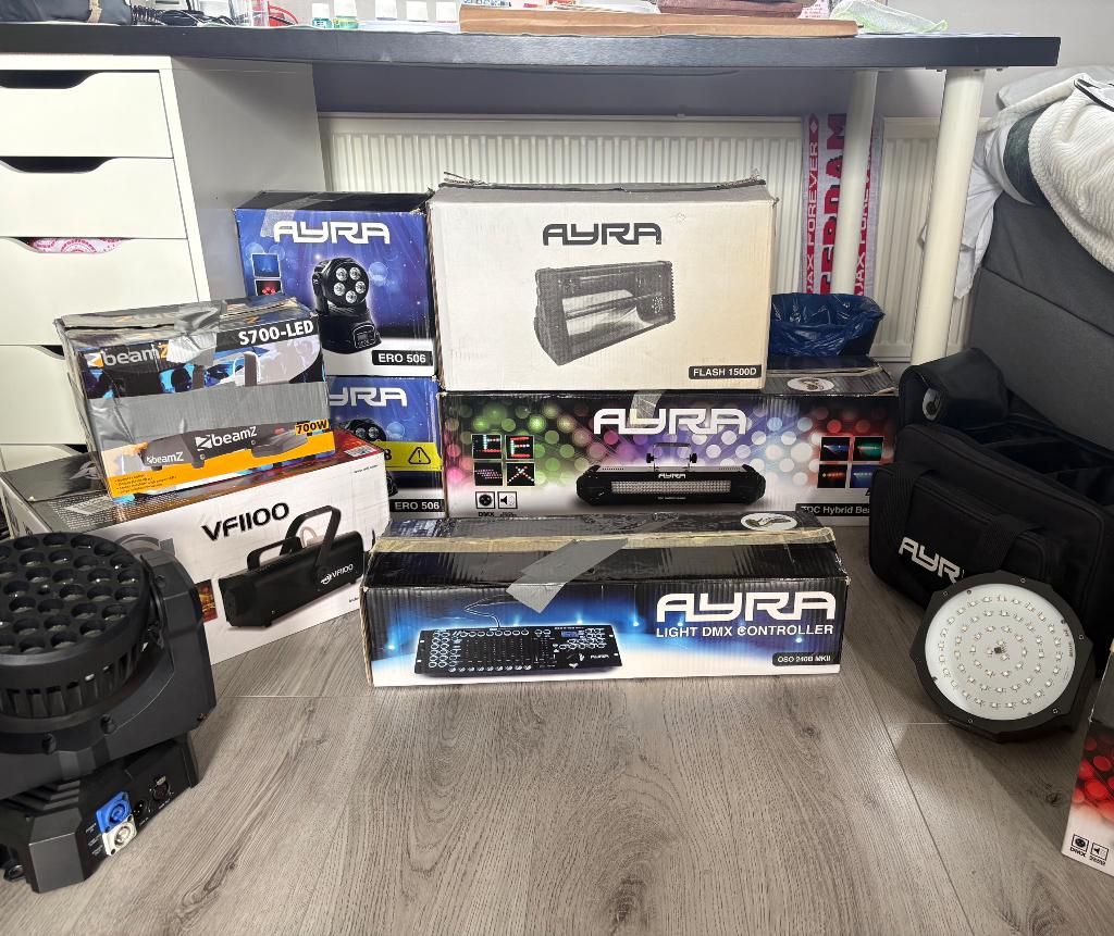 Complete DJ / Feestverlichting Set – AYRA, Beamz, Ophalen, Zo goed als nieuw, Licht, Geluidgestuurd