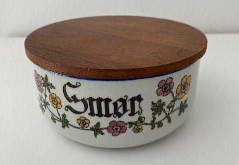 Denmark Knabstrup Keramiek Pernille-serie botervloot 1960, Verzenden