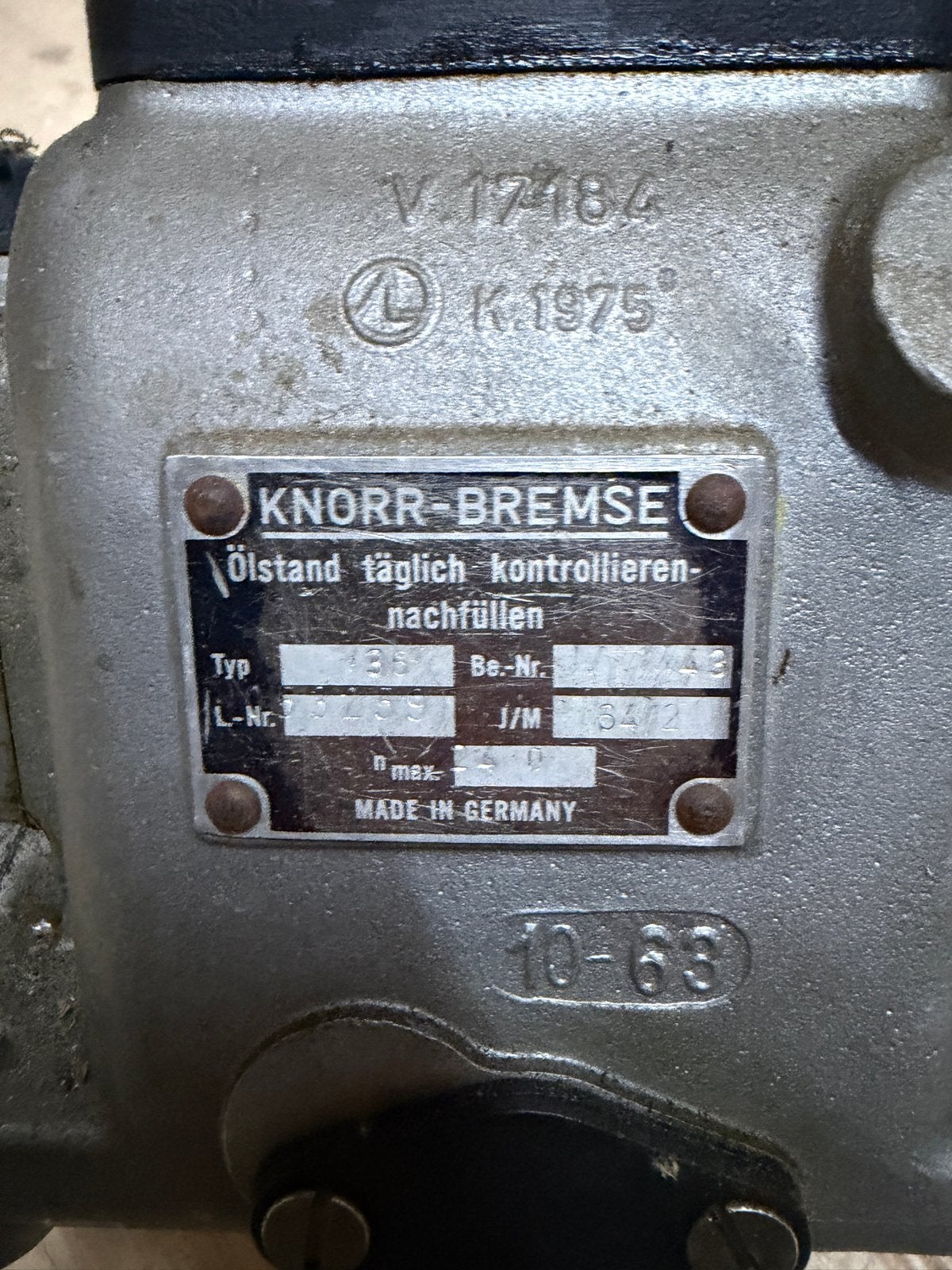 Knorr-Bremse Luchtcompressor voor Vrachtwagens/Unimog, Ophalen, Gebruikt, Mercedes-Benz