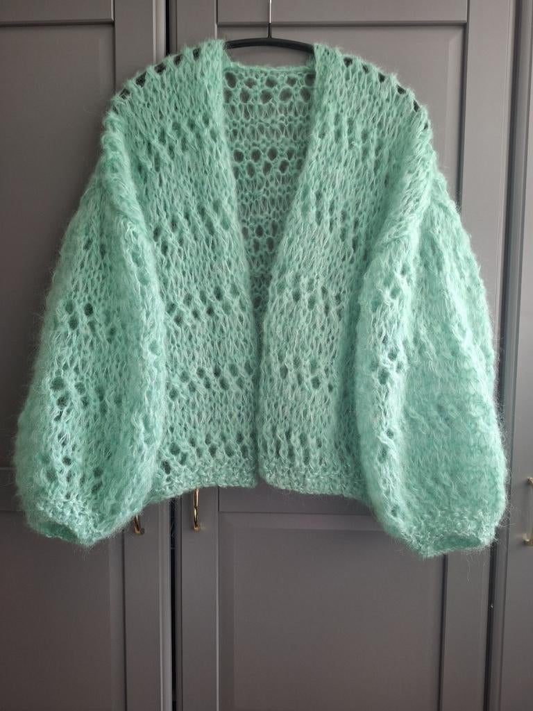 Nieuw handgemaakt mohair vest, een maat, Kleding | Dames, Truien en Vesten, Ophalen of Verzenden, Nieuw, Maat 46/48 (XL) of groter